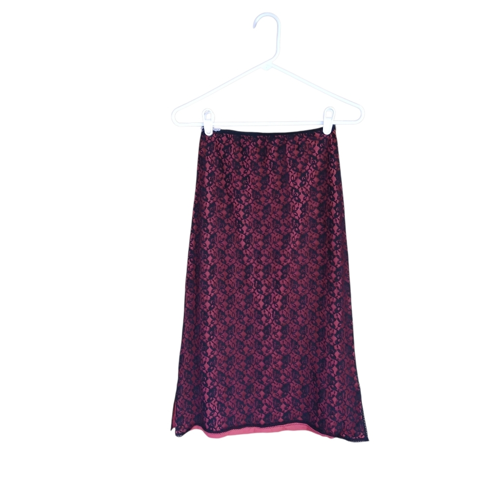 Phil-Maid Vintage Red & Black Lace Overlay Nylon Skirt Slip Size Small